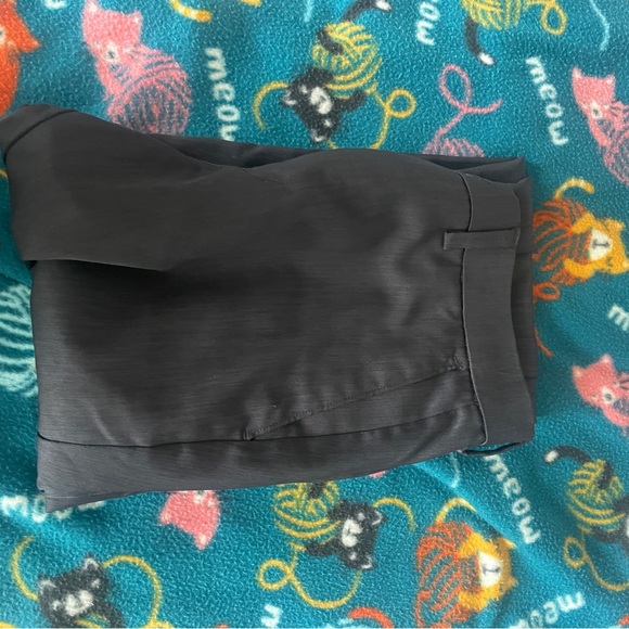 Black dress pants - Picture 1 of 3